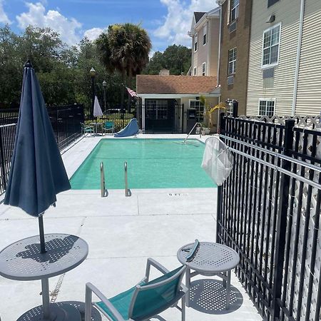 Mainstay Suites Tampa Moffitt-Usf Temple Terrace Esterno foto