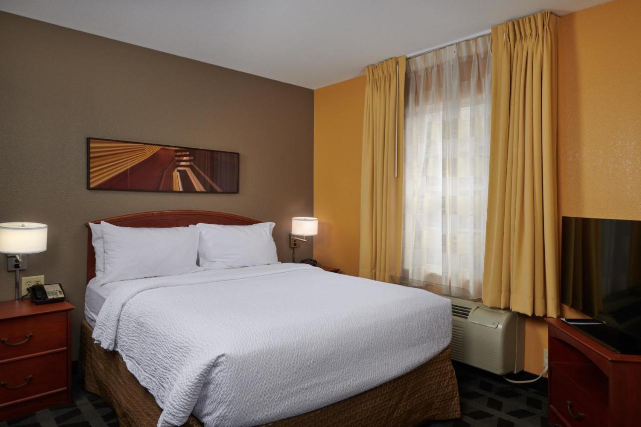 Mainstay Suites Tampa Moffitt-Usf Temple Terrace Esterno foto