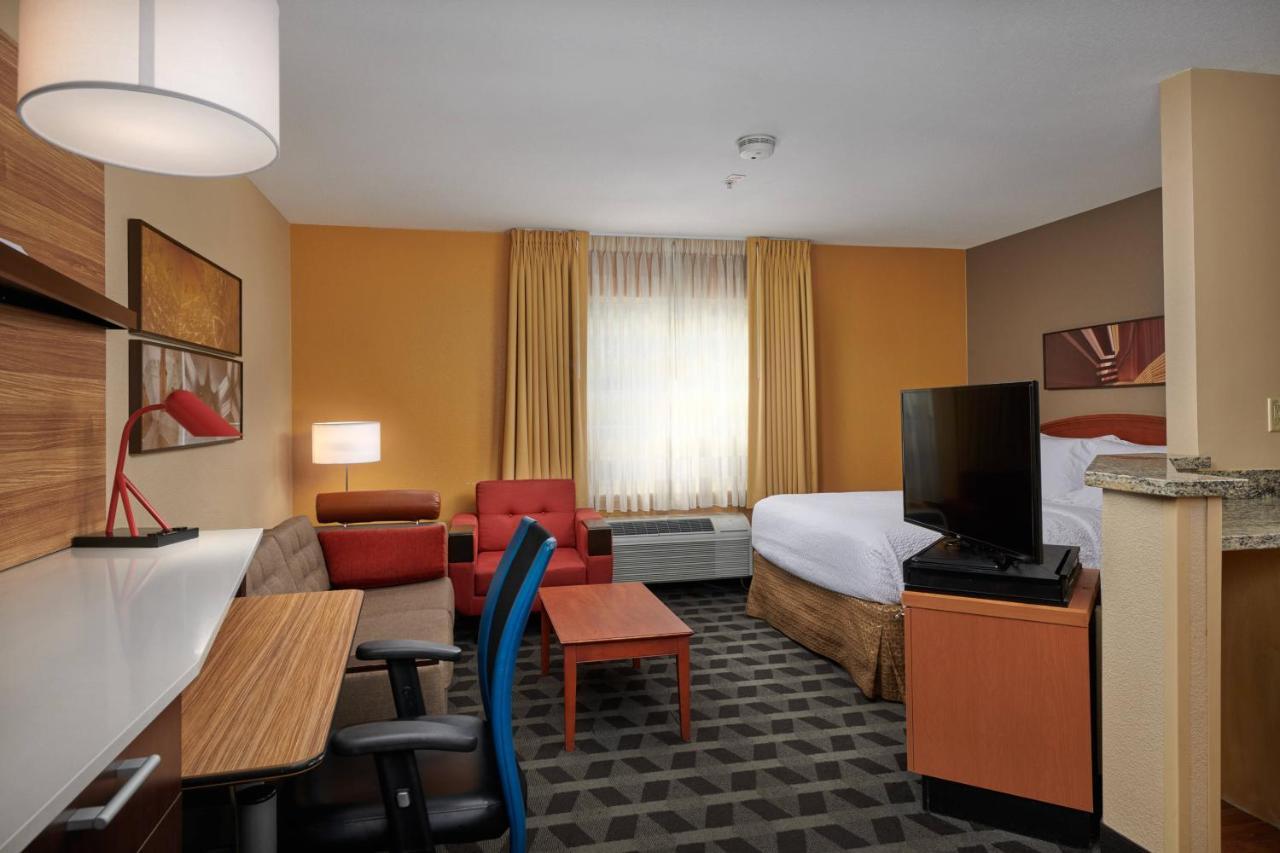 Mainstay Suites Tampa Moffitt-Usf Temple Terrace Esterno foto