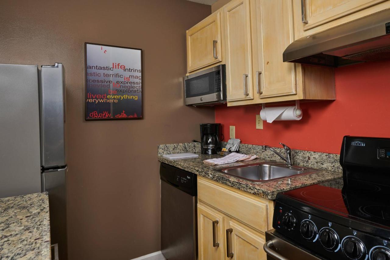 Mainstay Suites Tampa Moffitt-Usf Temple Terrace Esterno foto