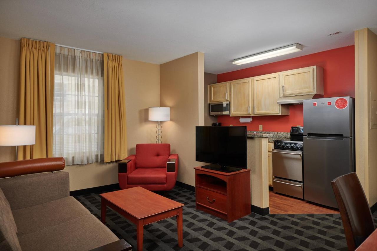 Mainstay Suites Tampa Moffitt-Usf Temple Terrace Esterno foto