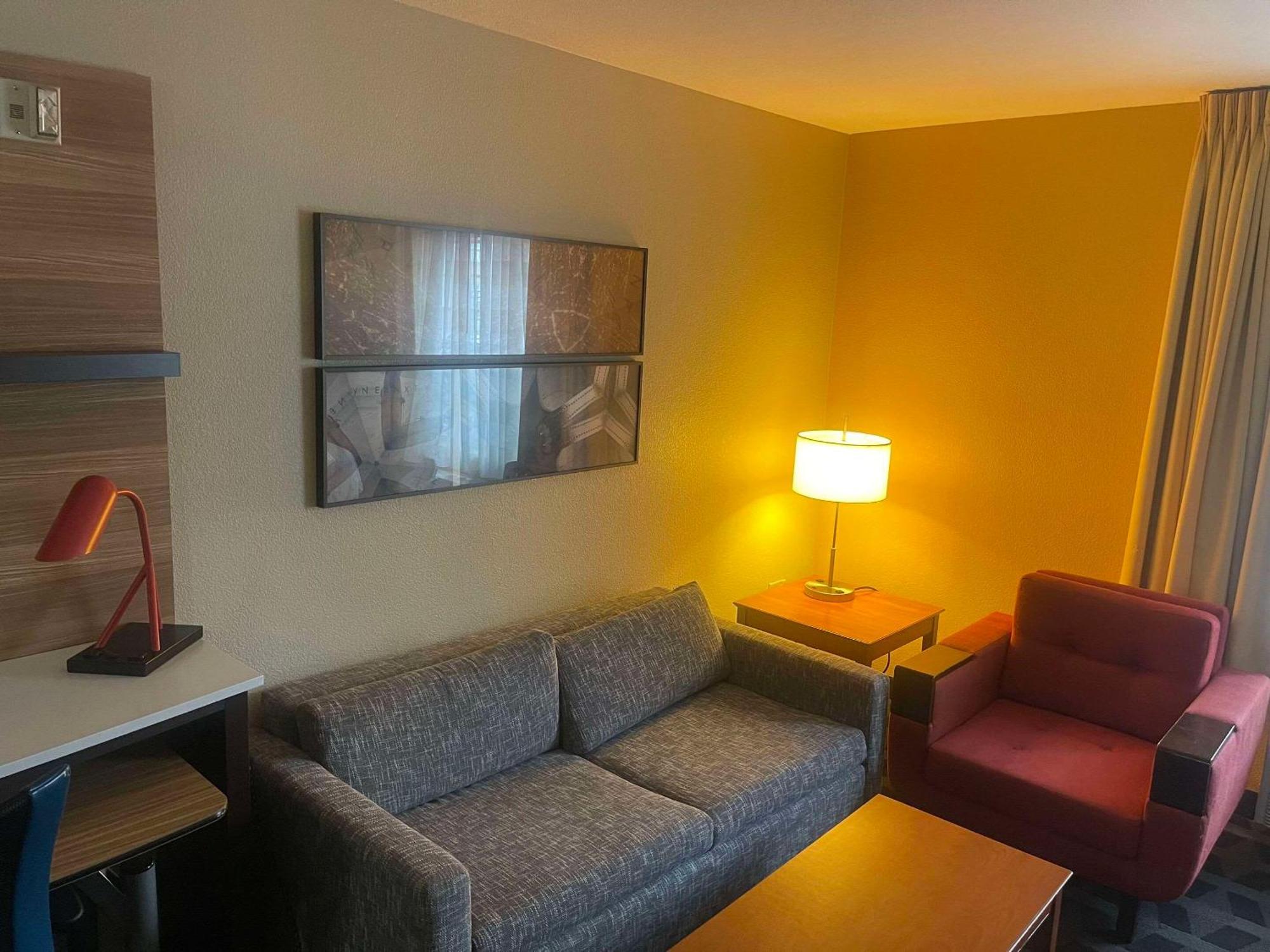 Mainstay Suites Tampa Moffitt-Usf Temple Terrace Esterno foto