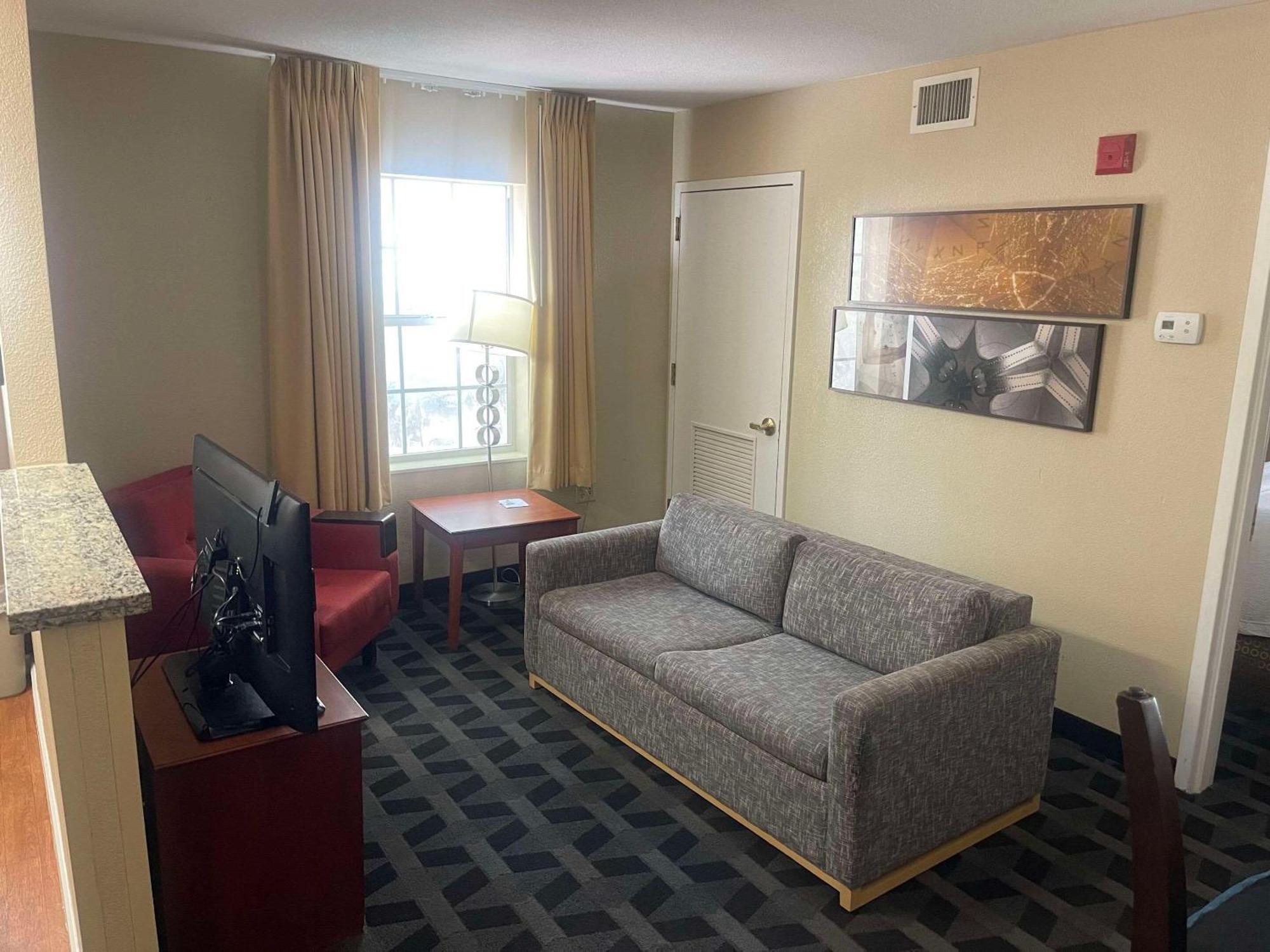 Mainstay Suites Tampa Moffitt-Usf Temple Terrace Esterno foto