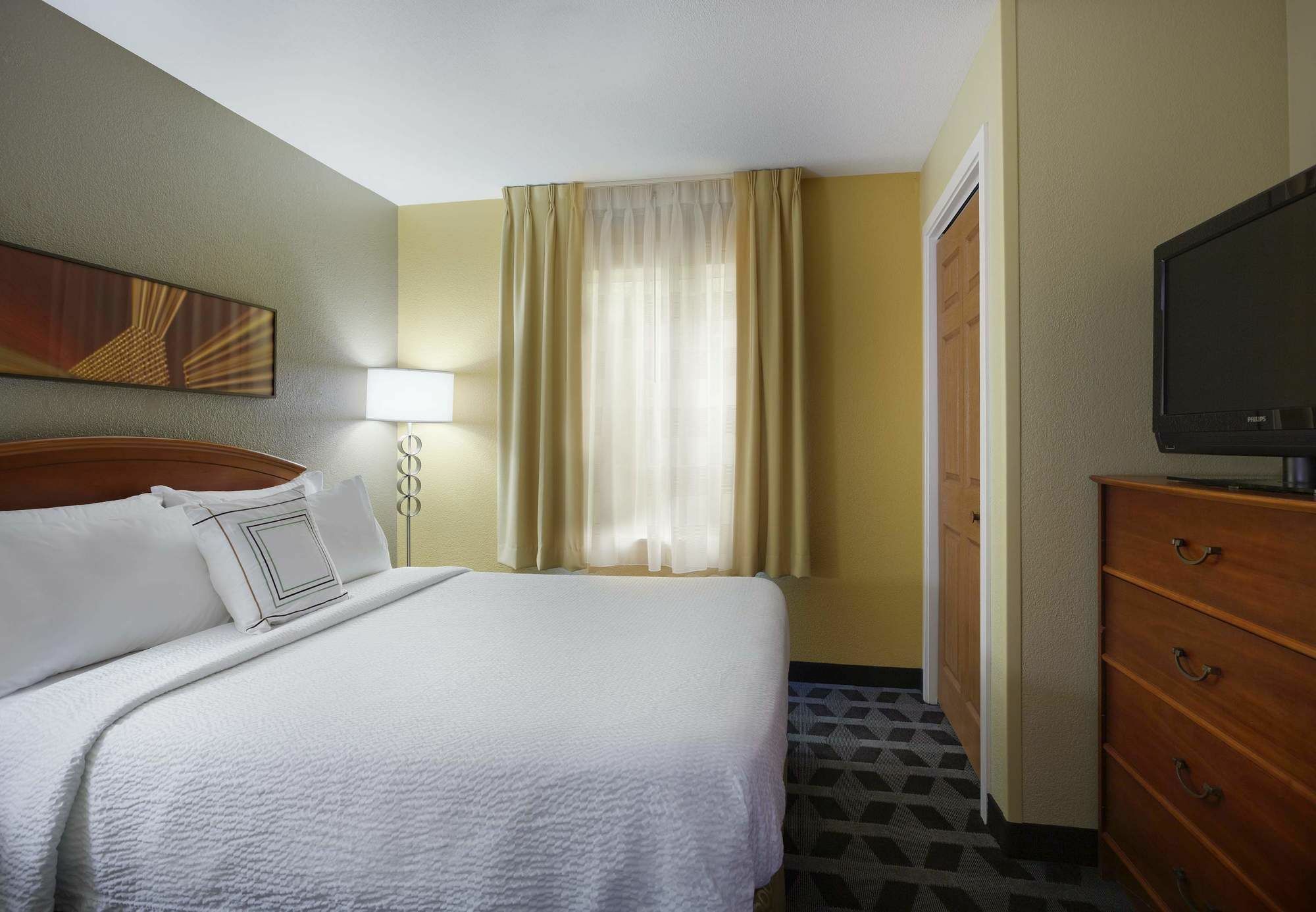 Mainstay Suites Tampa Moffitt-Usf Temple Terrace Esterno foto